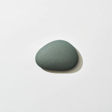 Load image into Gallery viewer, Kohgou Hinoki Plate Diffuser - Green